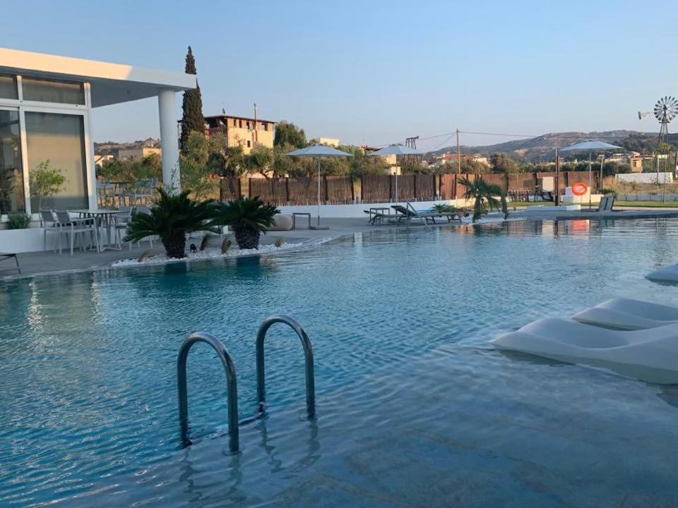 Nama Retreat Hotel Pastida Exterior foto
